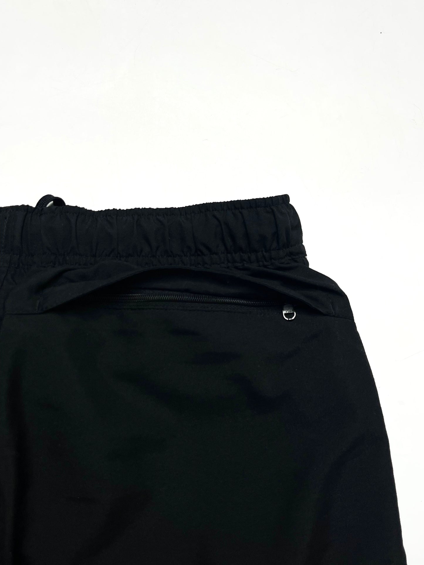 NIKE LATE 2000s BLACK NYLON TRACKPANTS