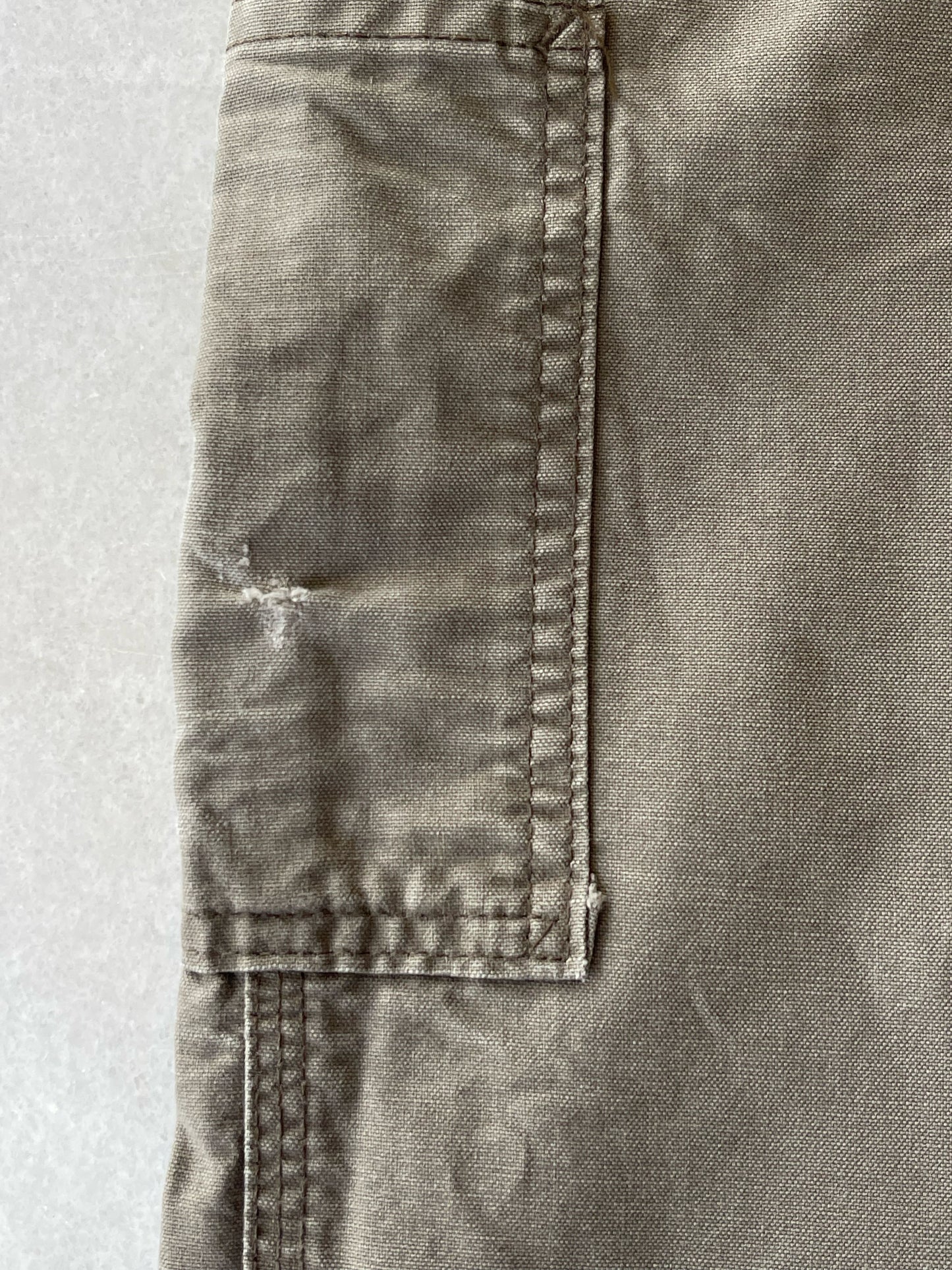 CARHARTT BEIGE THRASHED CARPENTER PANTS