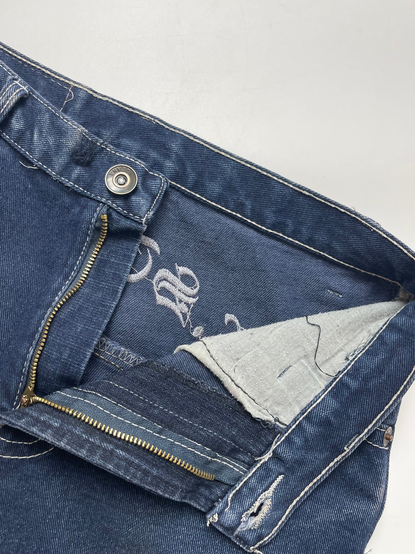 LEVI’S 523 CUSTOM DENIM JORTS