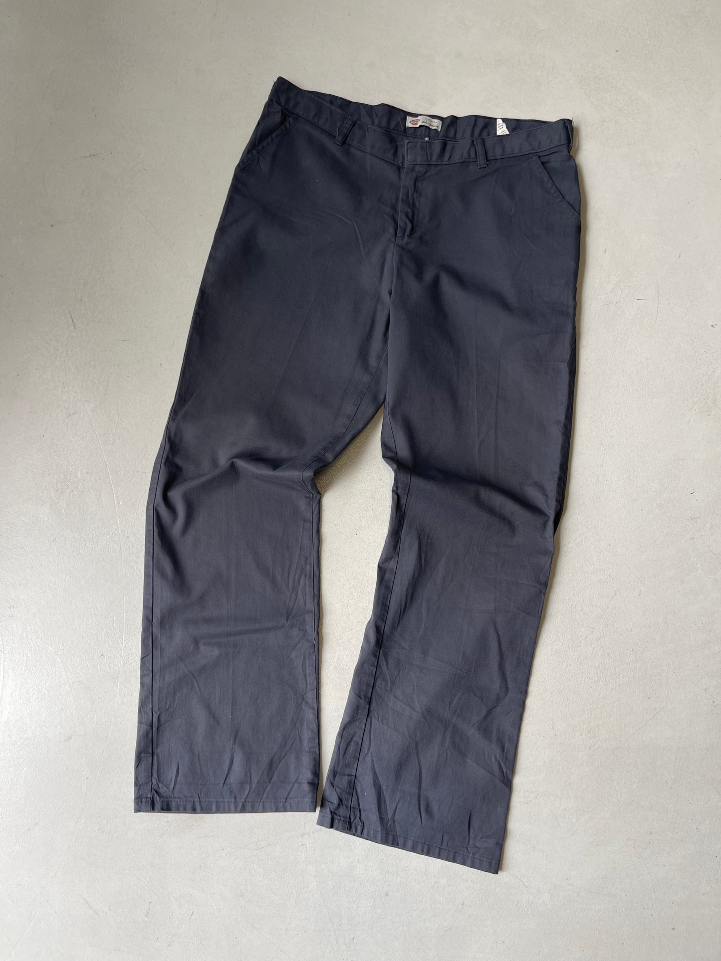 DICKIES GREY PANTS