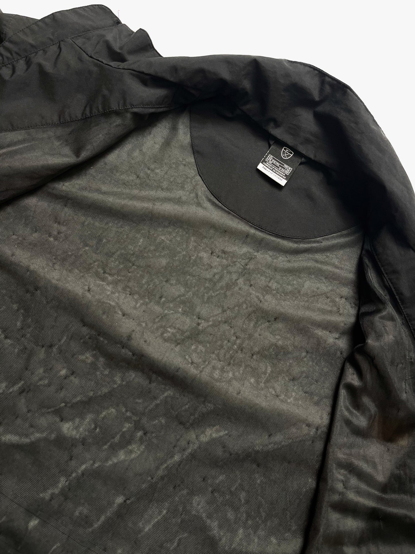 NIKE GOLF EARLY 2000s BLACK FIT-STORM WINDBREAKER JACKET