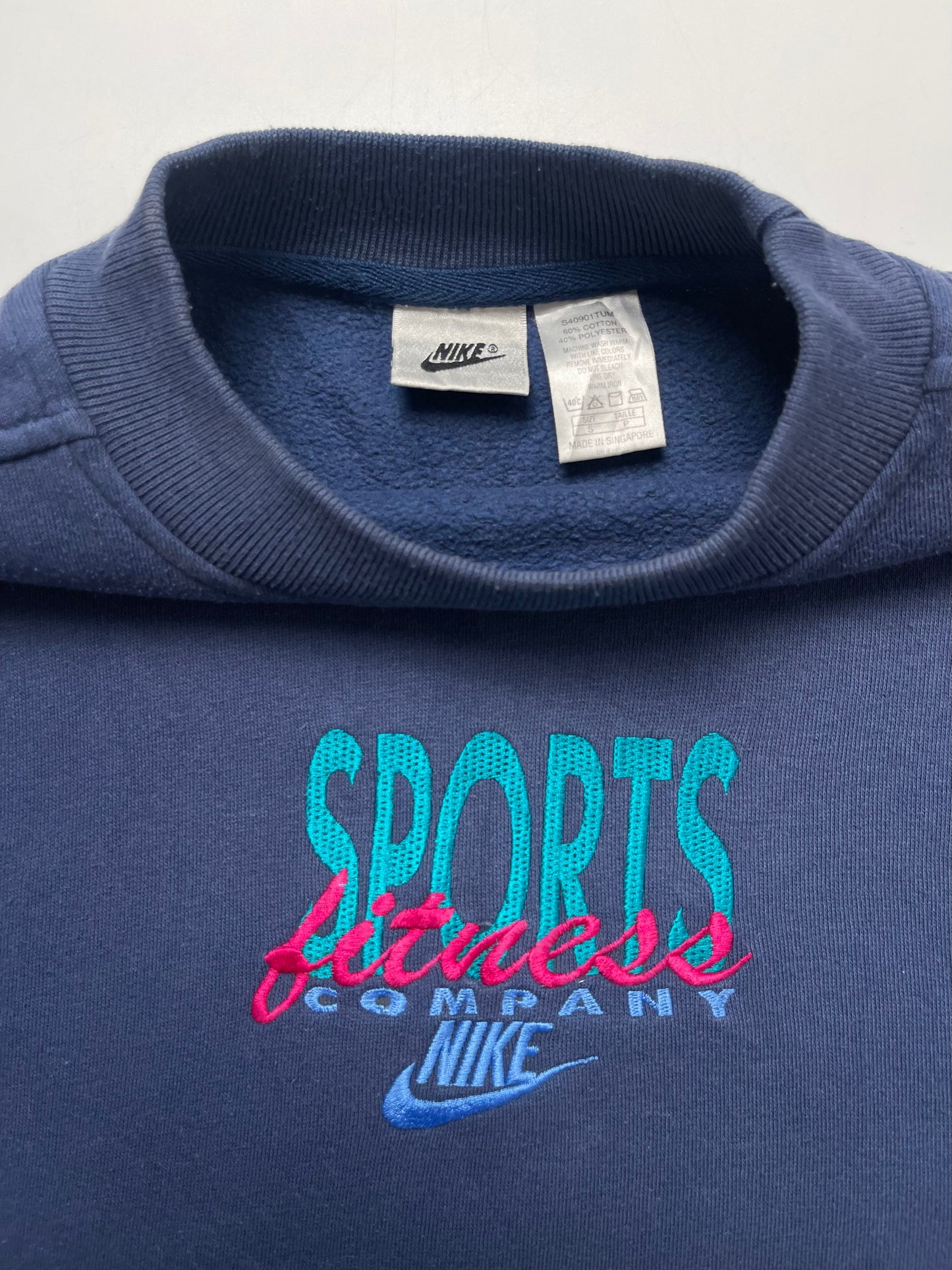 NIKE 1990s “SPORTS” BLUE CREWNECK SWEATSHIRT