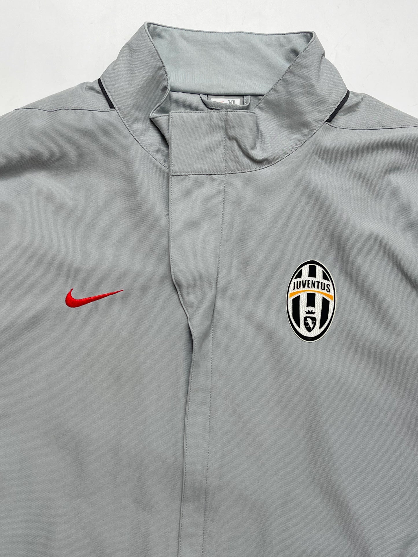 NIKE JUVENTUS 2006-07 GREY TRACKJACKET