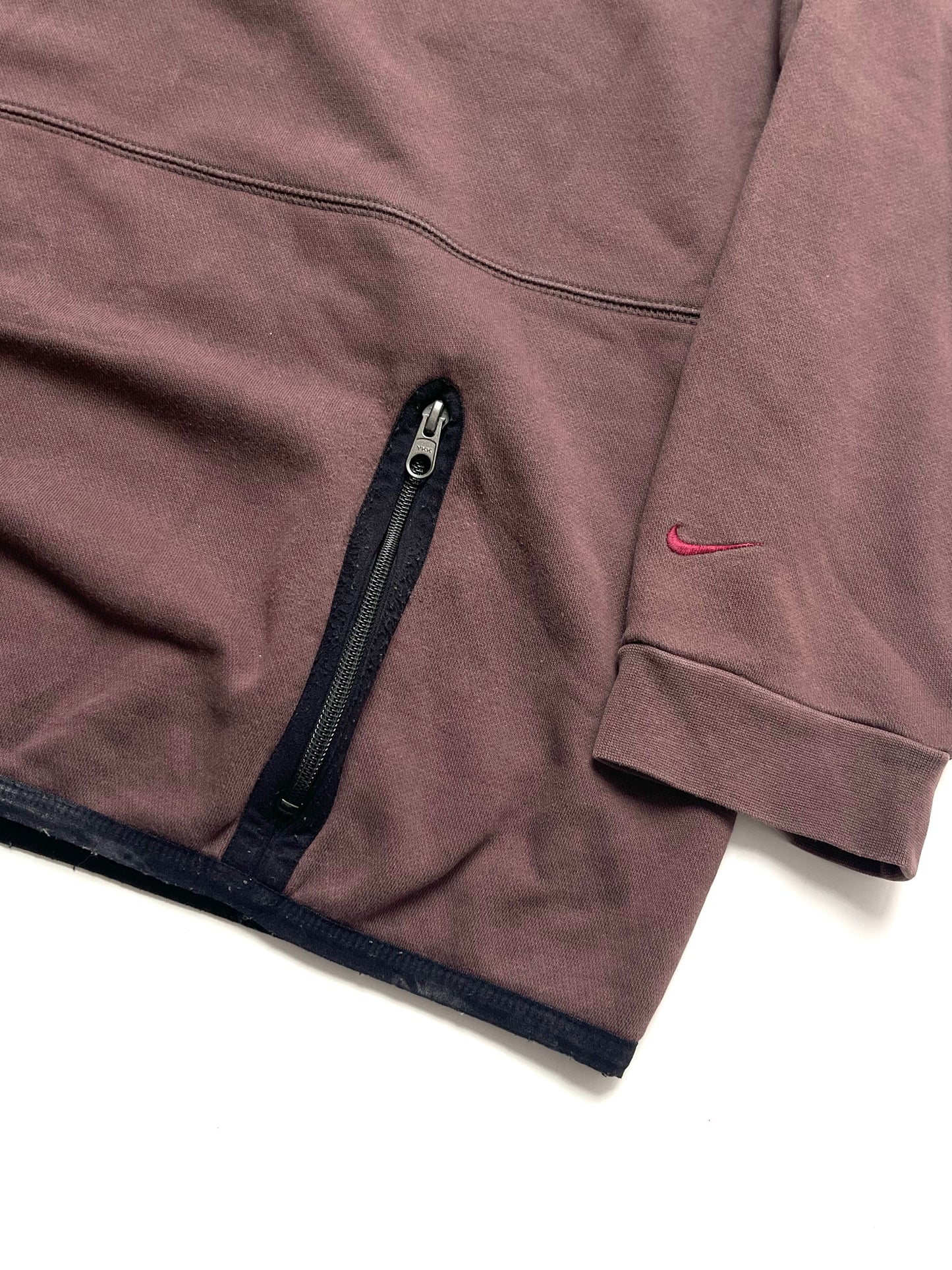 NIKE EARLY 2000s BROWN TECHNICAL EMBROIDERED SPELLOUT CREWNECK SWEATSHIRT