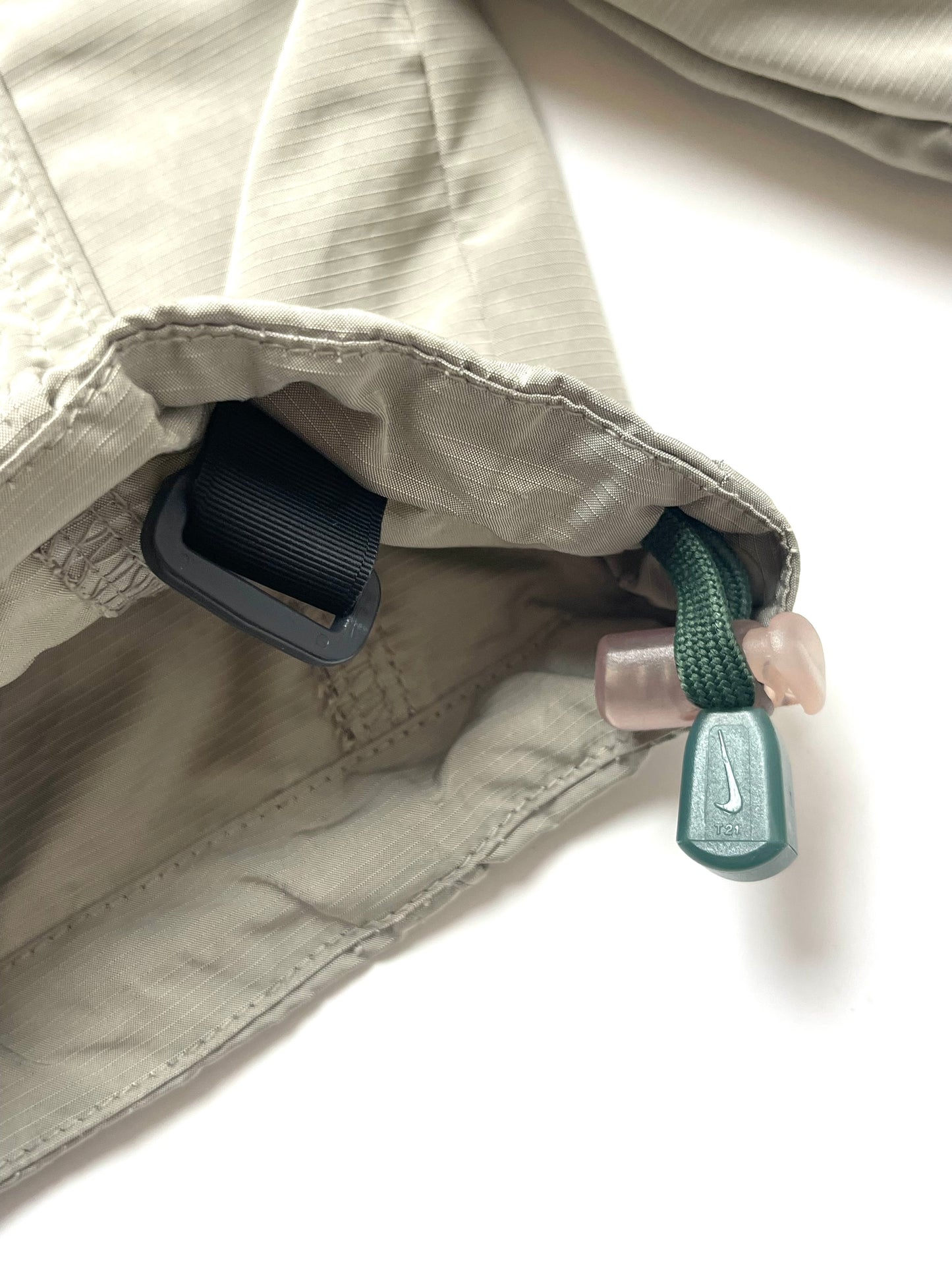 NIKE ACG 2000s PERFORMANCE 3 OUTER LAYER KHAKI GREY TRACKJACKET