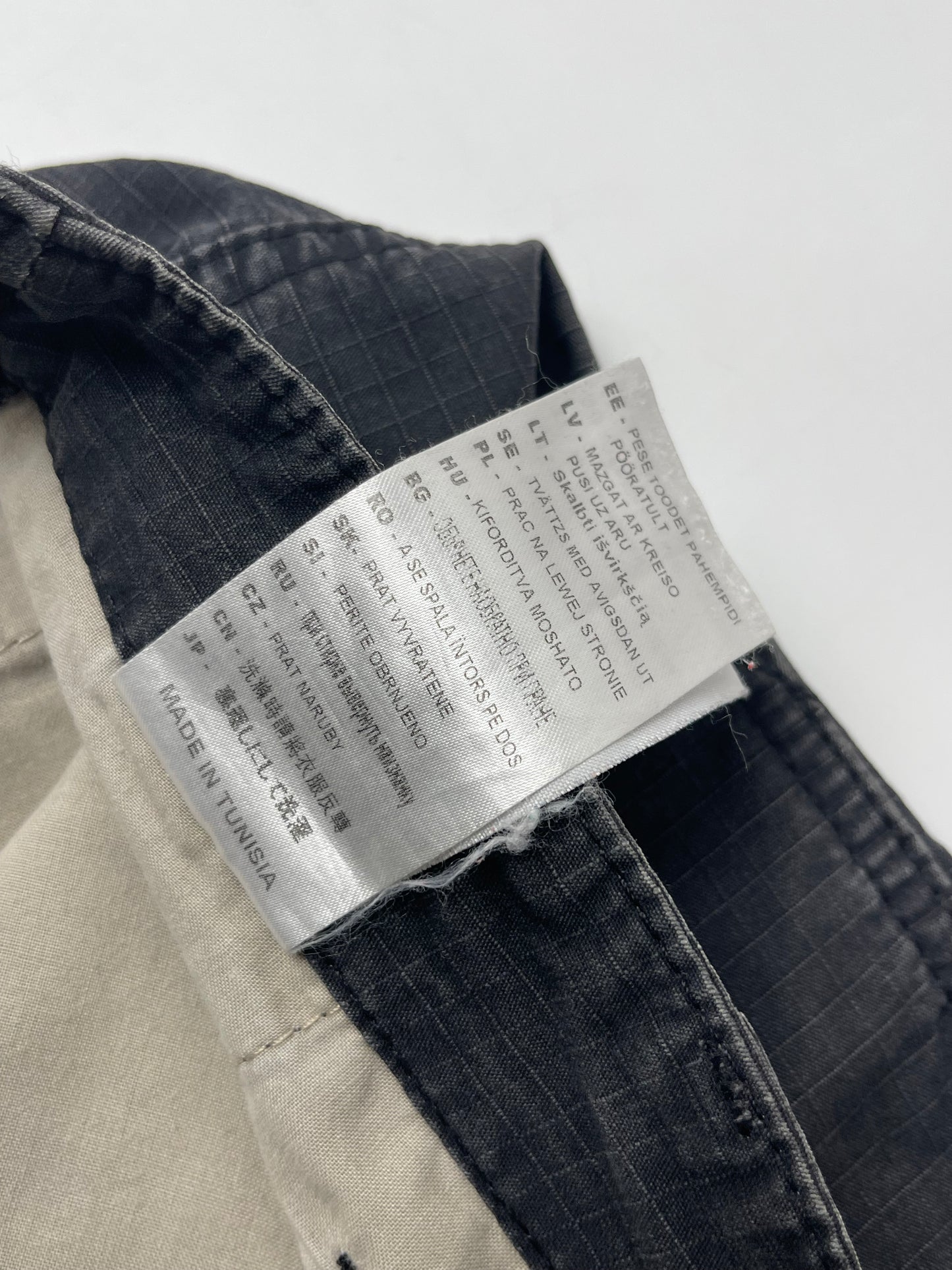 CARHARTT 2009 CARGO BERMUDA BLACK PANTS