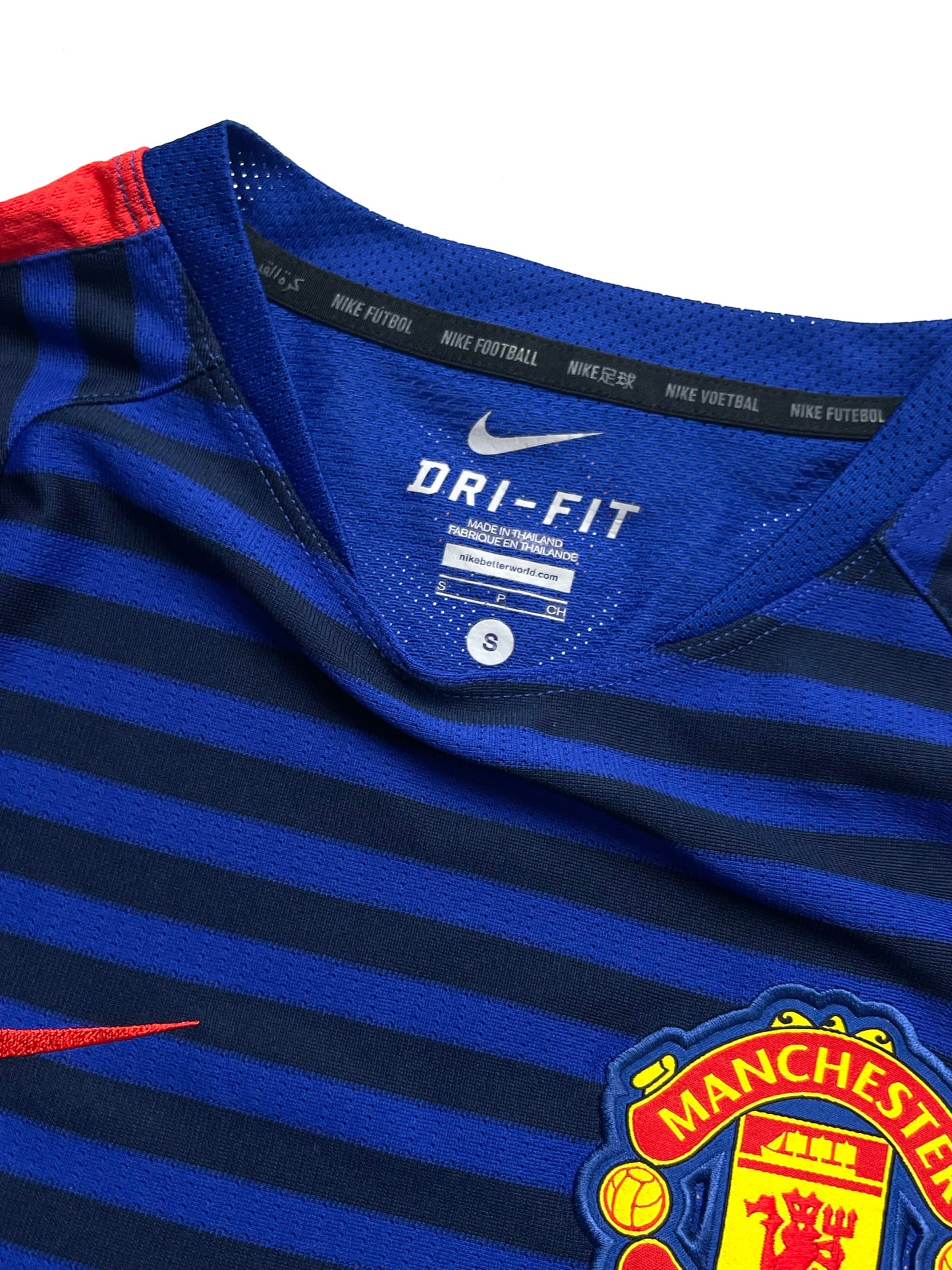 NIKE MANCHESTER UNITED 2014-15 TRAINING JERSEY SHIRT