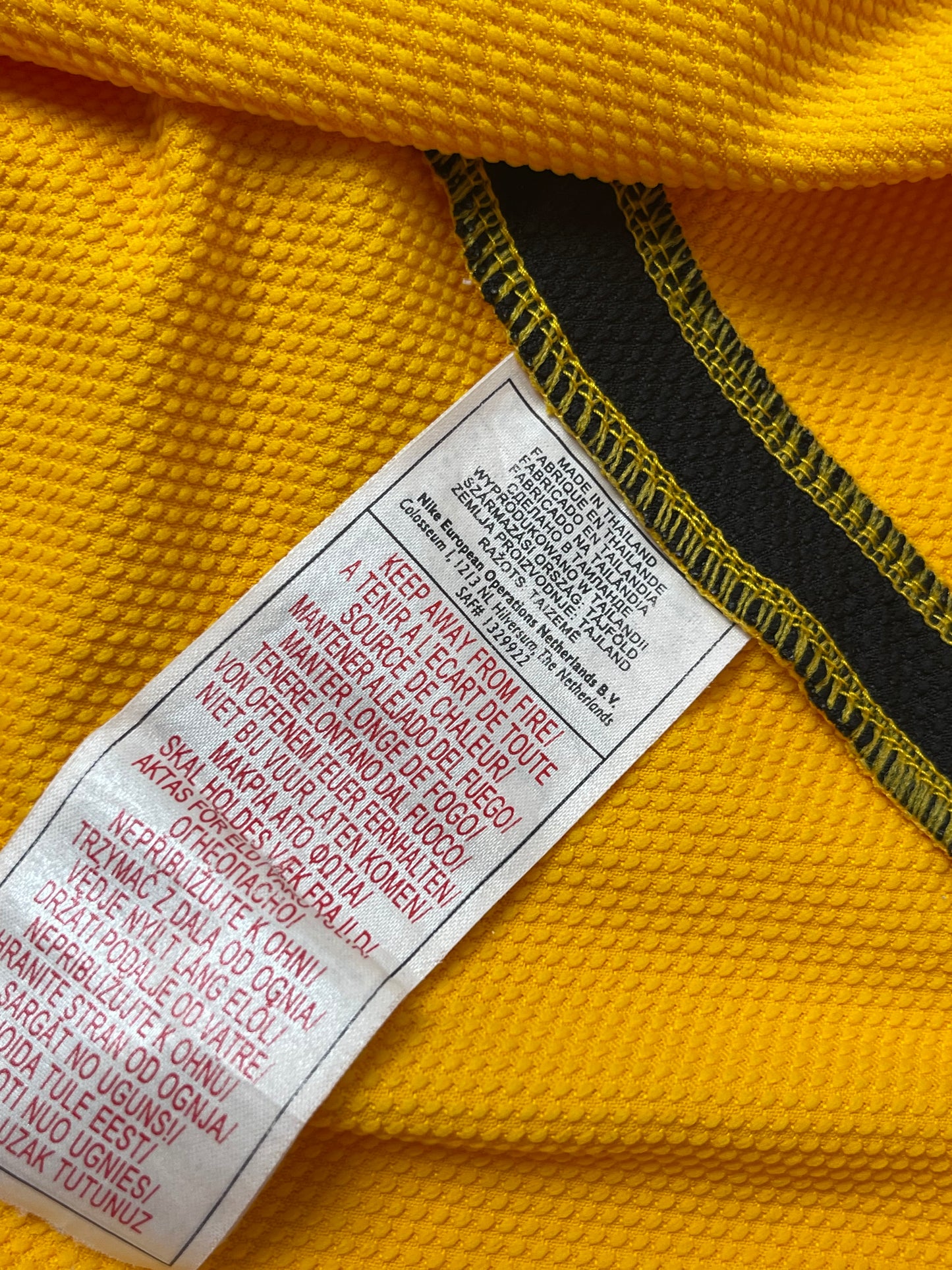 NIKE JUVENTUS FC 2006-07 TRAINING YELLOW JERSEY SHIRT