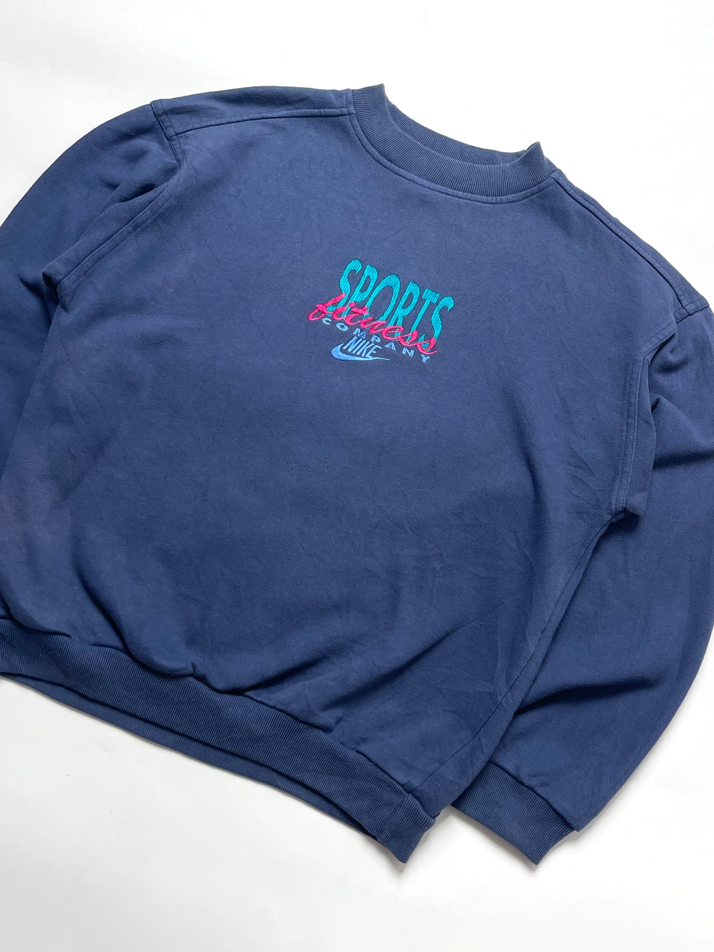 NIKE 1990s “SPORTS” BLUE CREWNECK SWEATSHIRT