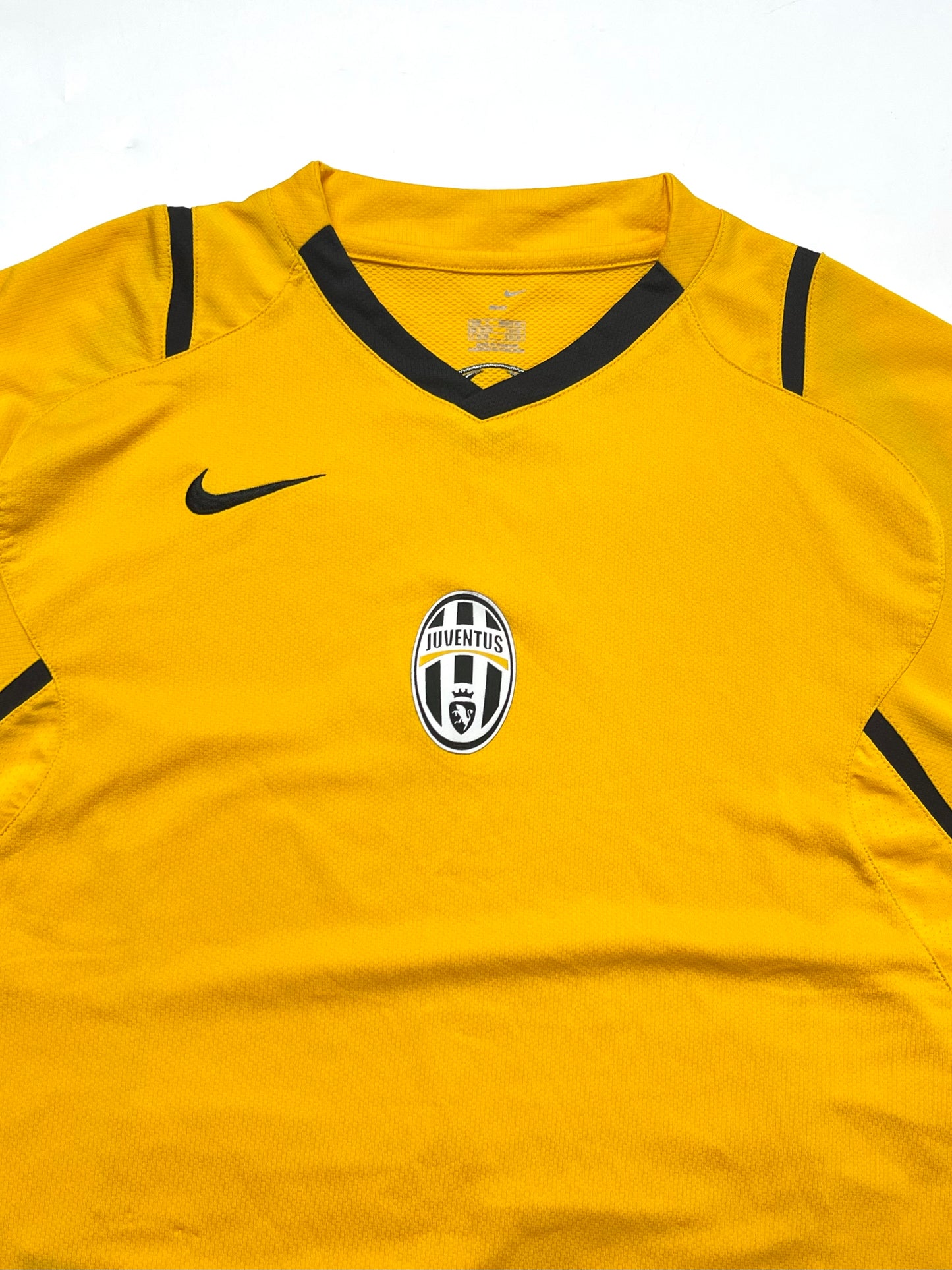 NIKE JUVENTUS FC 2006-07 TRAINING YELLOW JERSEY SHIRT
