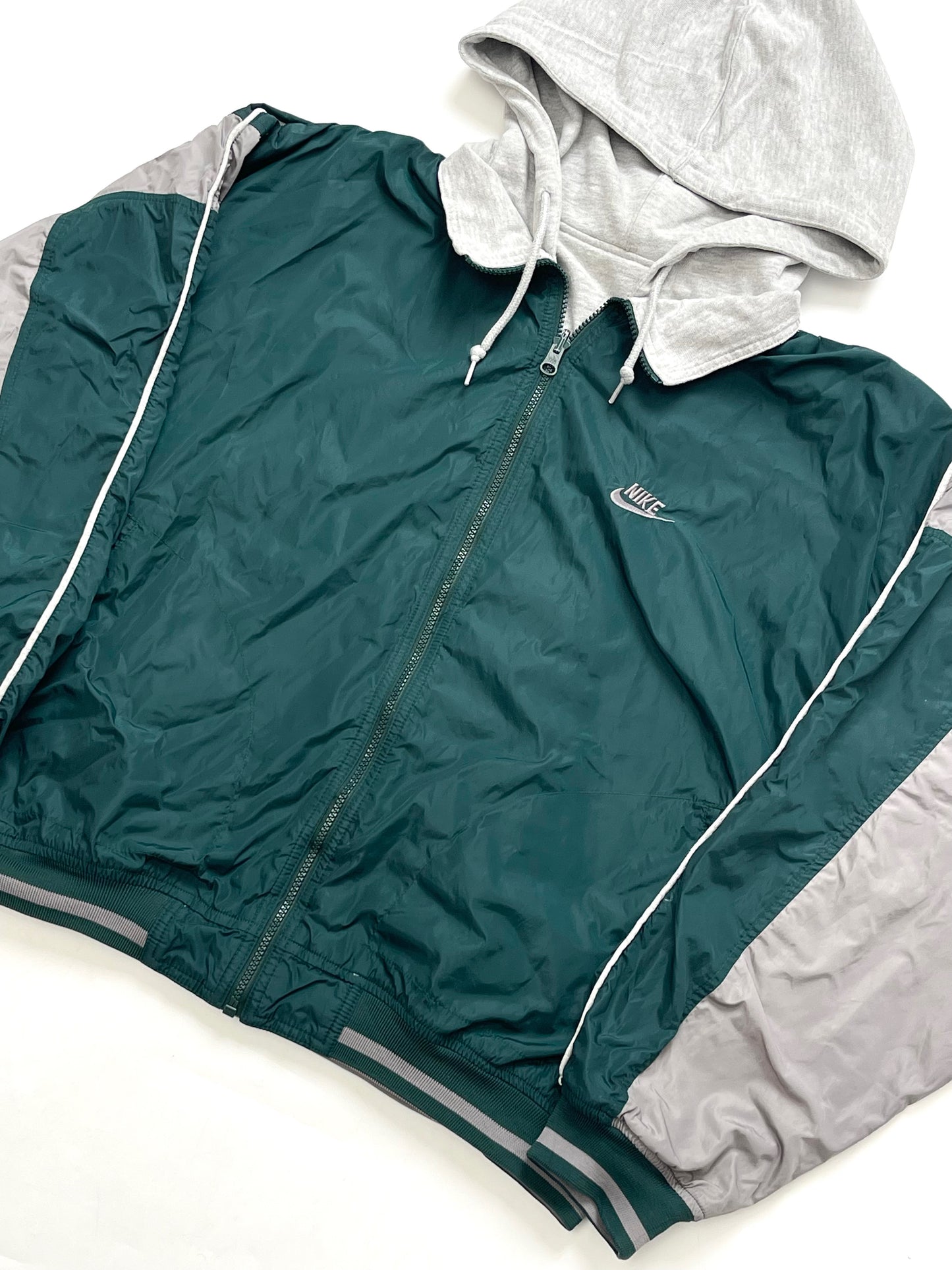 NIKE 1990s VINTAGE GREEN-GREY BIG LOGO REVERSIBLE JACKET