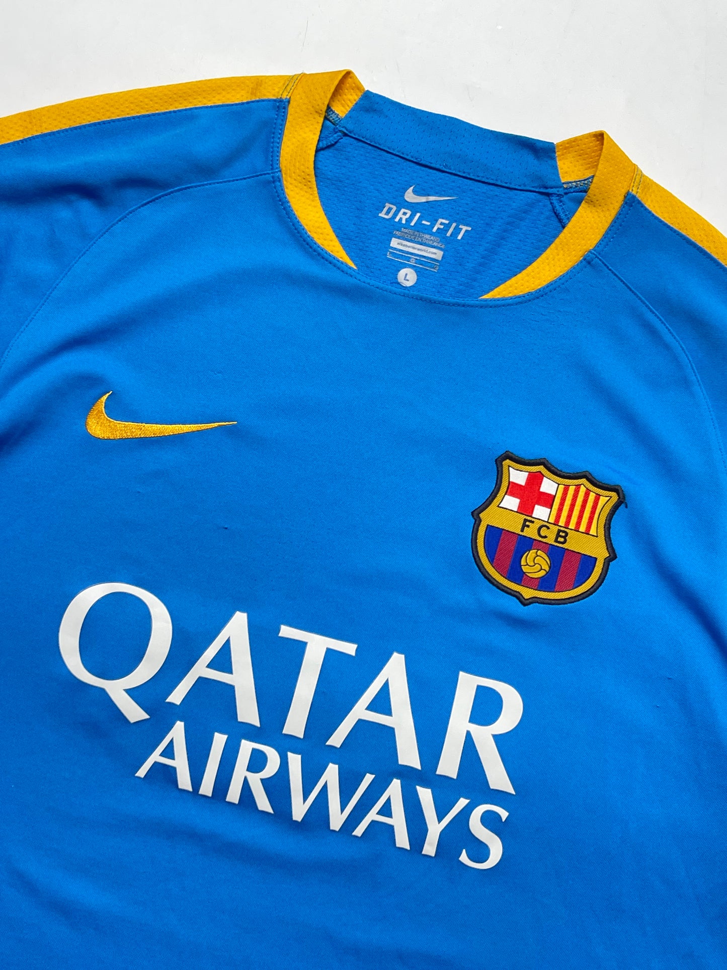 NIKE FC BARCELONA 2015-16 TRAINING JERSEY SHIRT