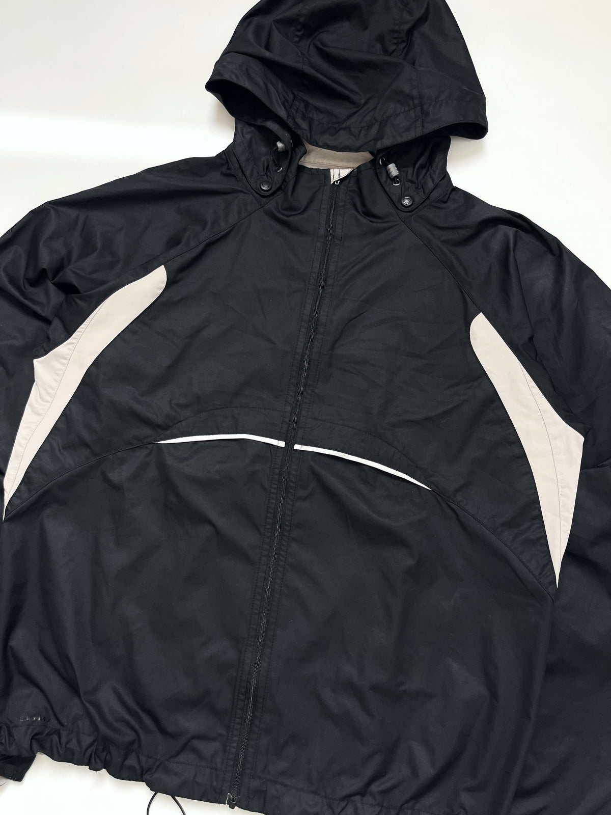 NIKE ACG EARLY 2000s NYLON BLACK TRACKJACKET