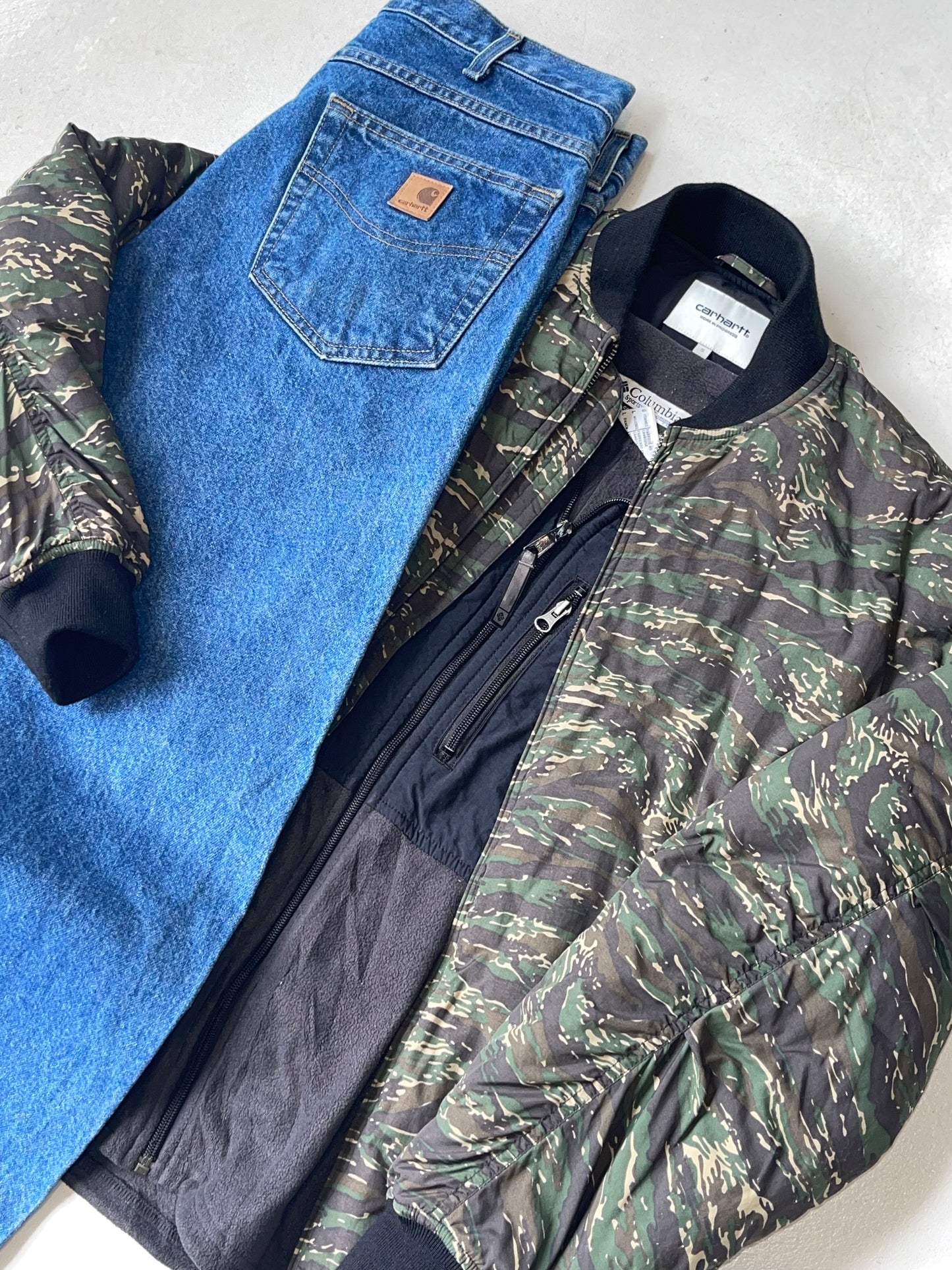 CARHARTT CAMO MILLIE BOMBER JACKET