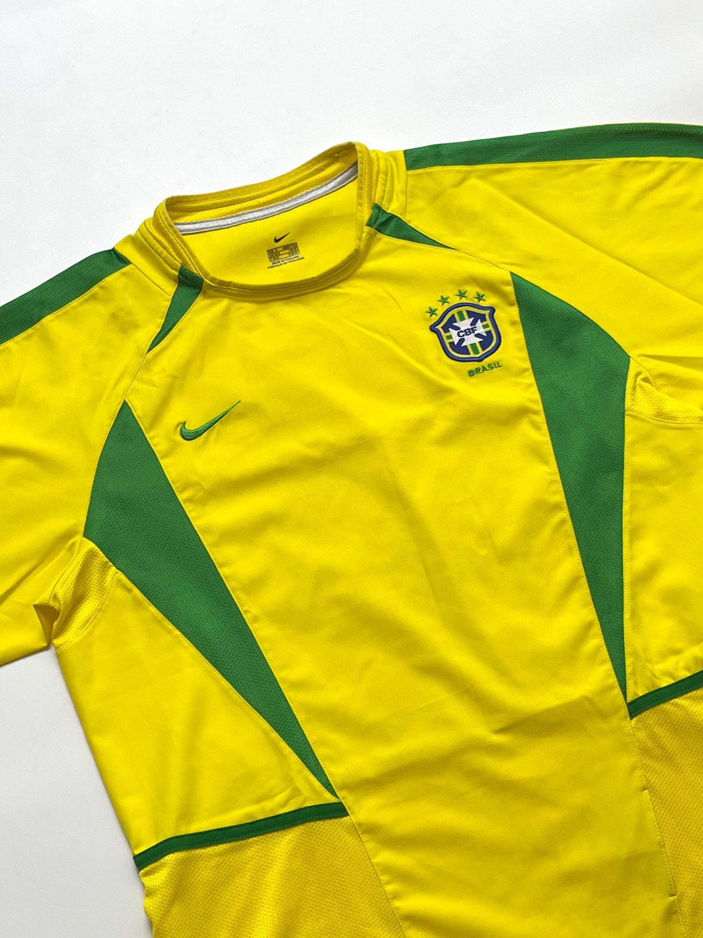 NIKE VINTAGE BRAZIL 2002-04 HOME FC JERSEY