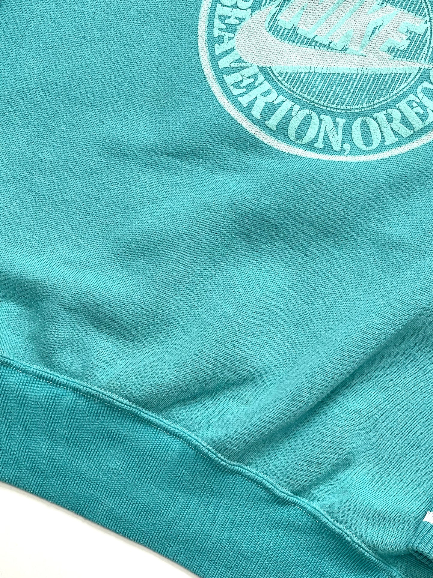 NIKE 1980s VINTAGE GREEN CREWNECK SWEATSHIRT