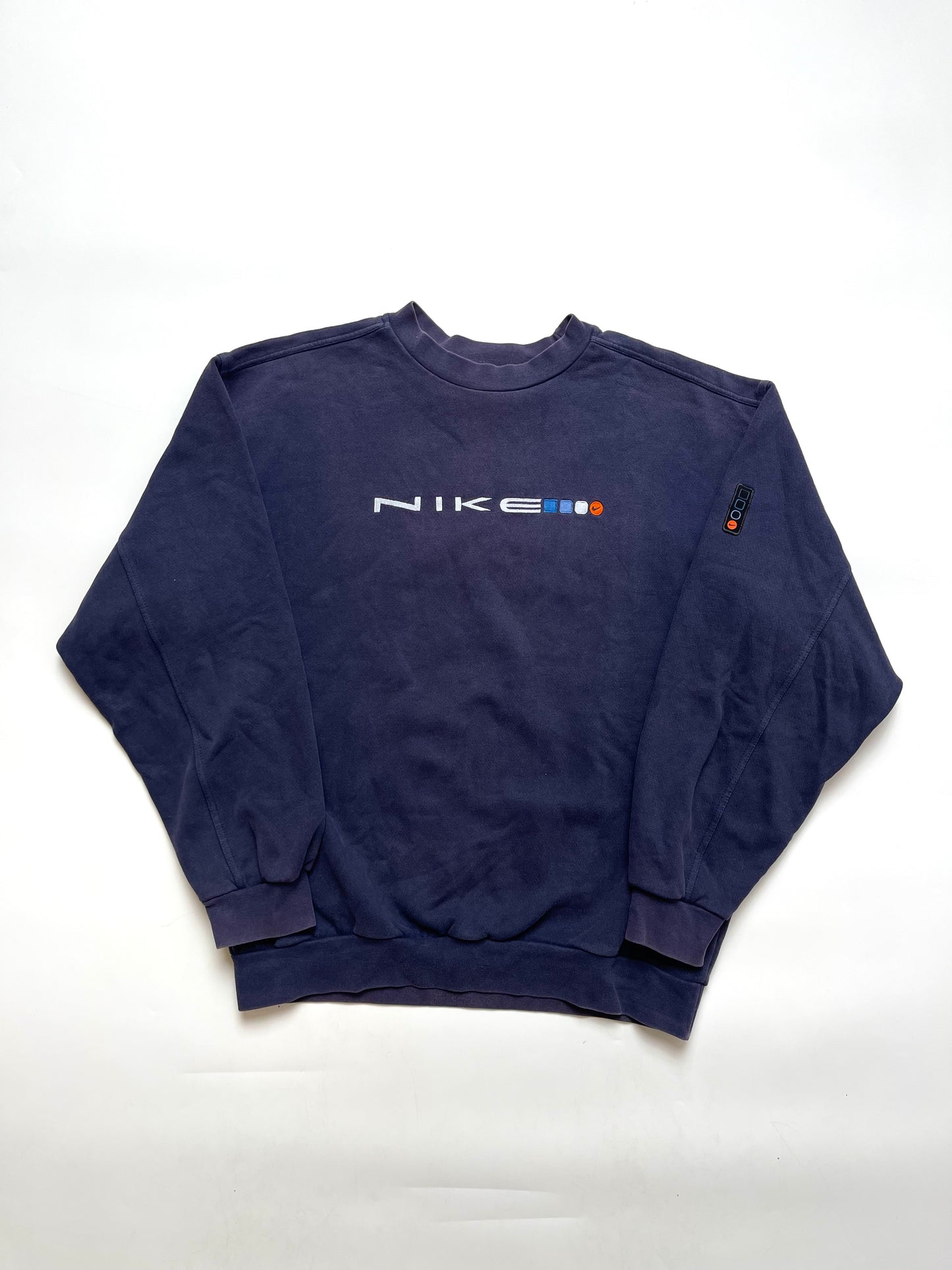 NIKE VINTAGE CREWNECK SWEATSHIRT
