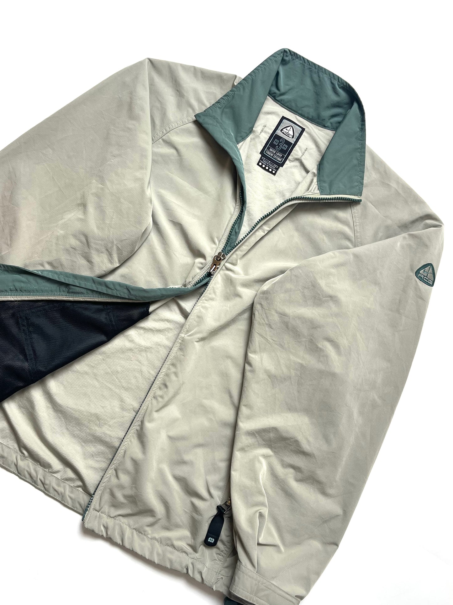 NIKE ACG 2000s PERFORMANCE 3 OUTER LAYER KHAKI GREY TRACKJACKET