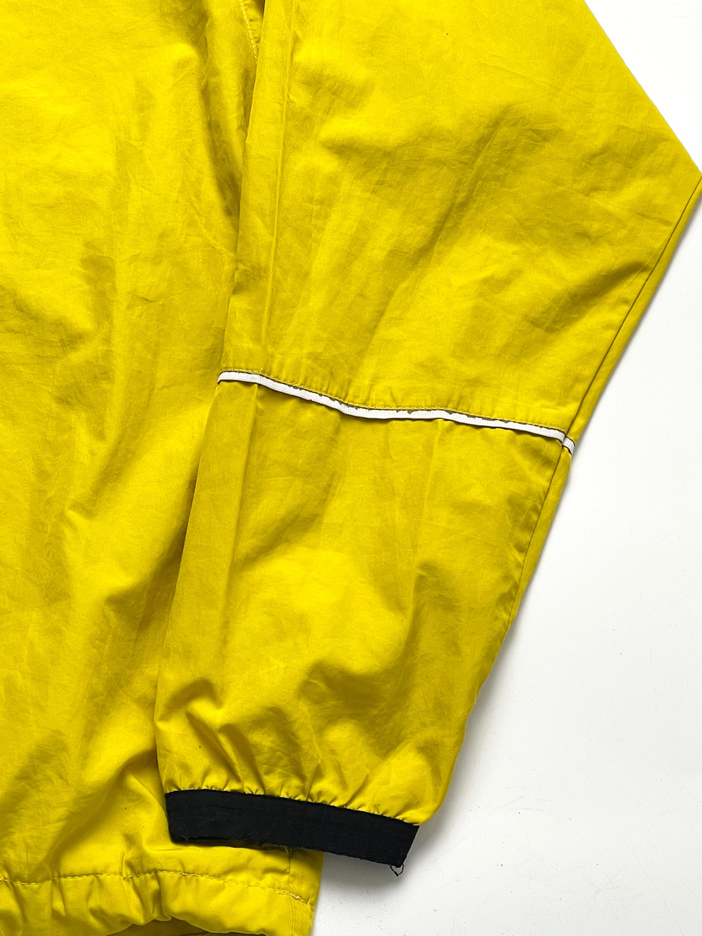 NIKE VINTAGE 1990s YELLOW QUARTER ZIP WINDBREAKER