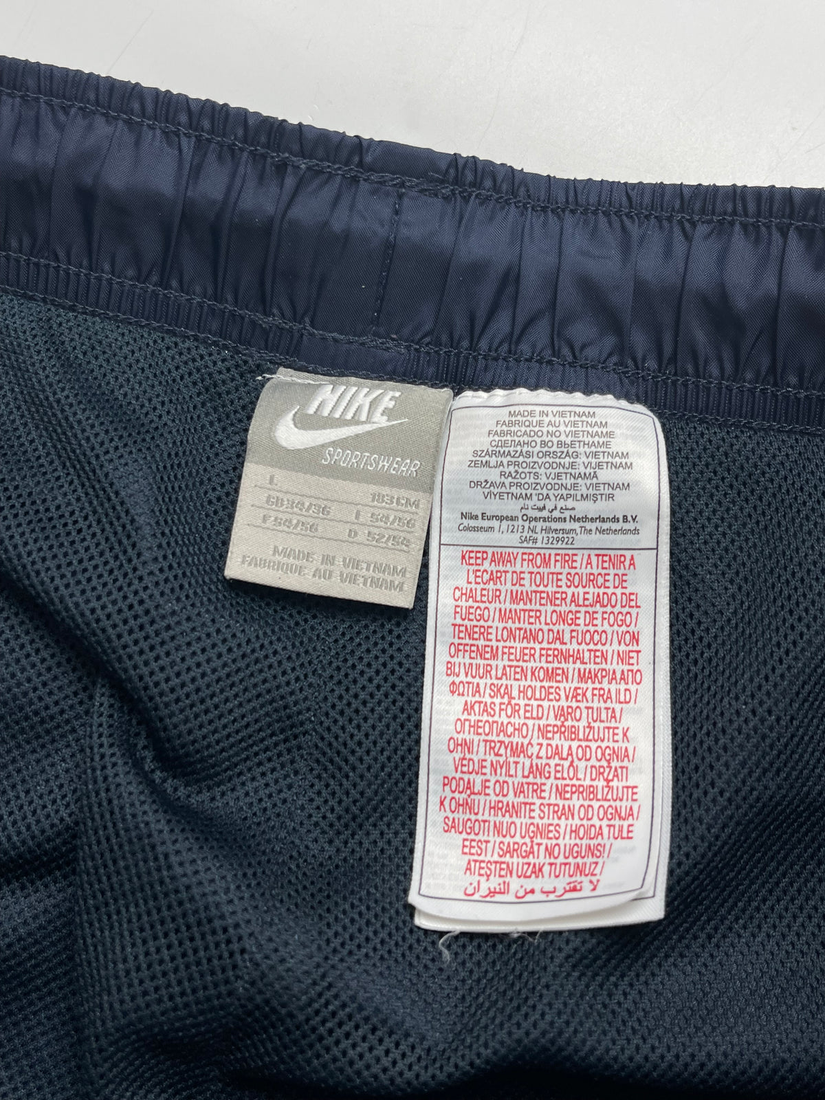 NIKE LATE 2000s NYLON TRACKPANTS
