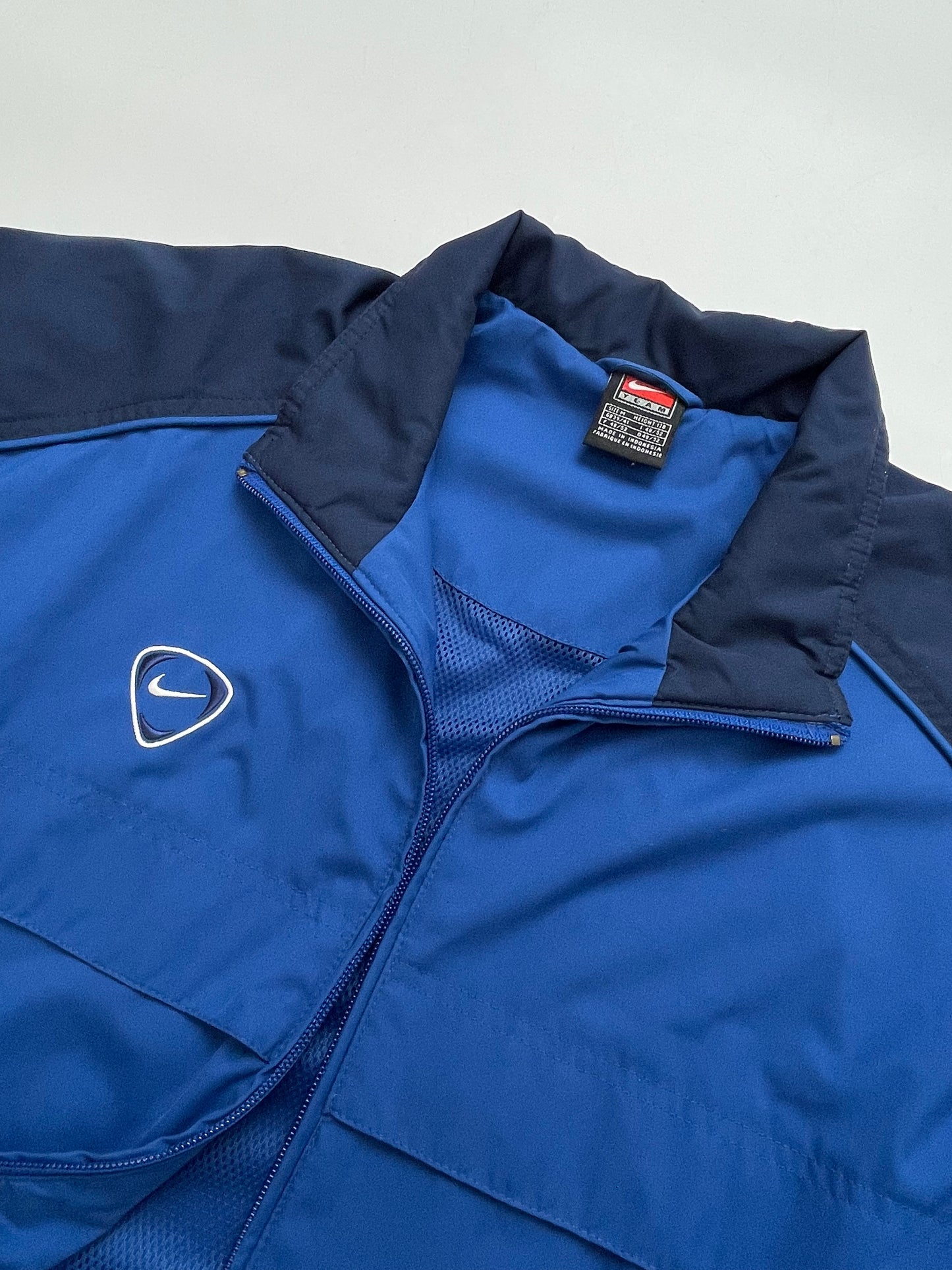 NIKE 1990s BLUE TRACKJACKET