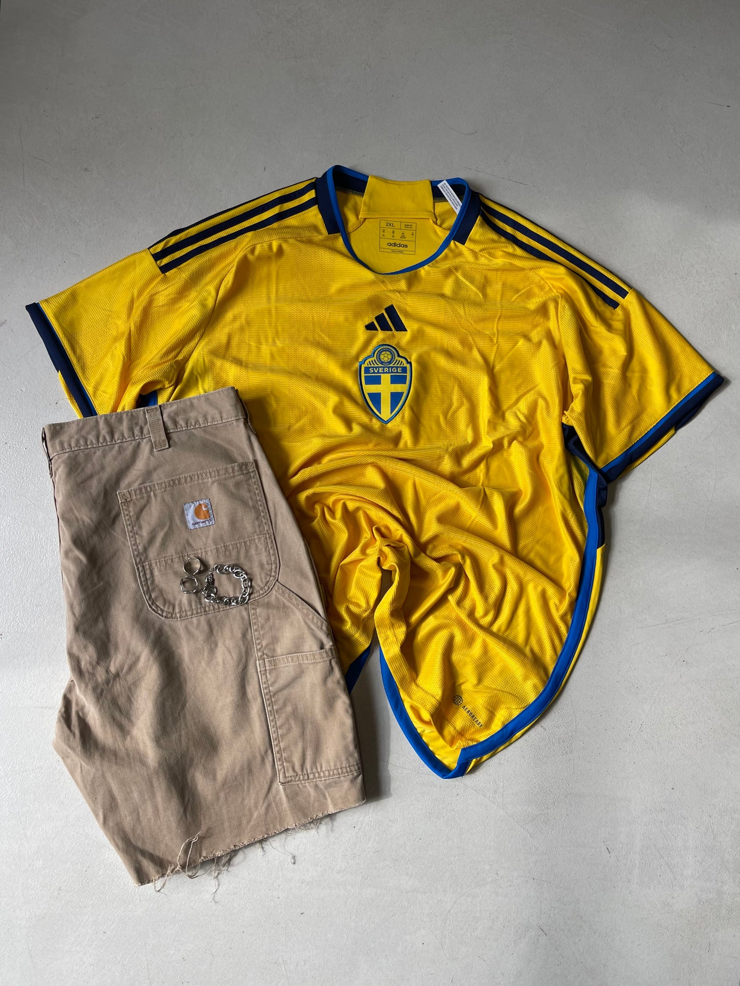 ADIDAS SWEDEN HOME JERSEY 2022-2023